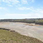 Atlantic Gaze